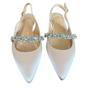 Jewel Badgley Mischka Bambi Heel Size 6.5
